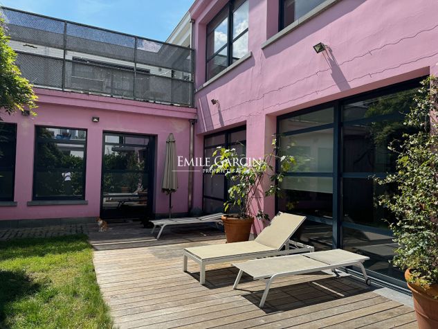 Loft-style apartment for sale in Brus... - Emile Garcin Belgique