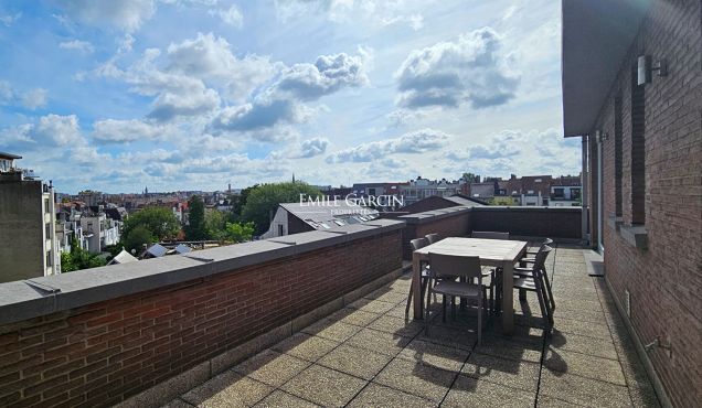 Penthouse apartment for sale in Ixelles, Brussels - Emile Garcin Belgique - Image 2