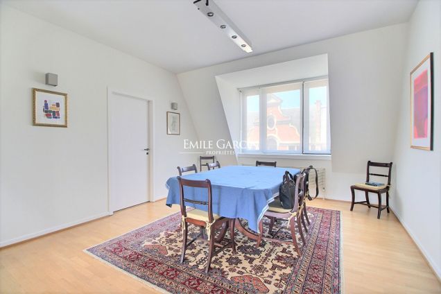 Three-bedroom duplex apartment to rent in Brussels - Emile Garcin Belgique - Image 8