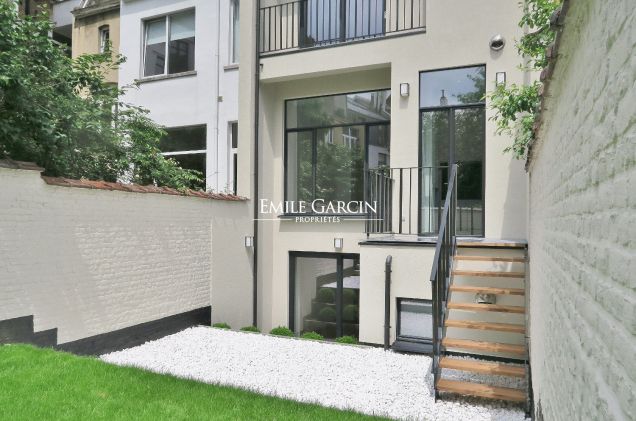 Appartement Duplex à louer - Bruxelles (Ixelles). - Emile Garcin Belgique - Image 1