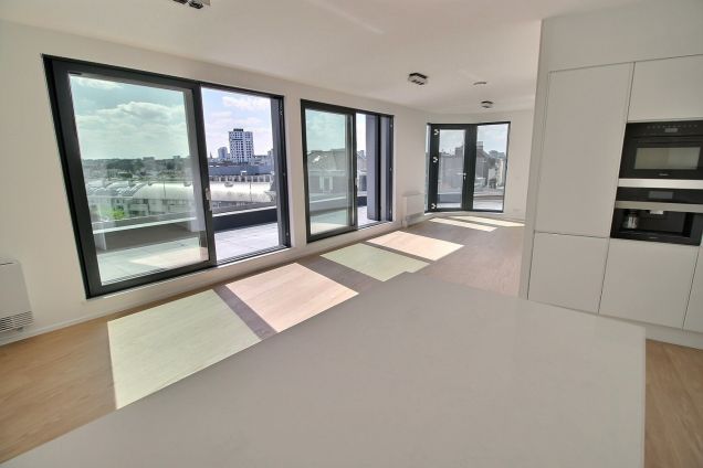 APPARTEMENT PENTHOUSE A VENDRE BRUXELLES - Emile Garcin Belgique - Image 9