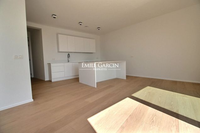 FOR SALE - PENTHOUSE APARTMENT - BRUSSELS - Emile Garcin Belgique - Image 10