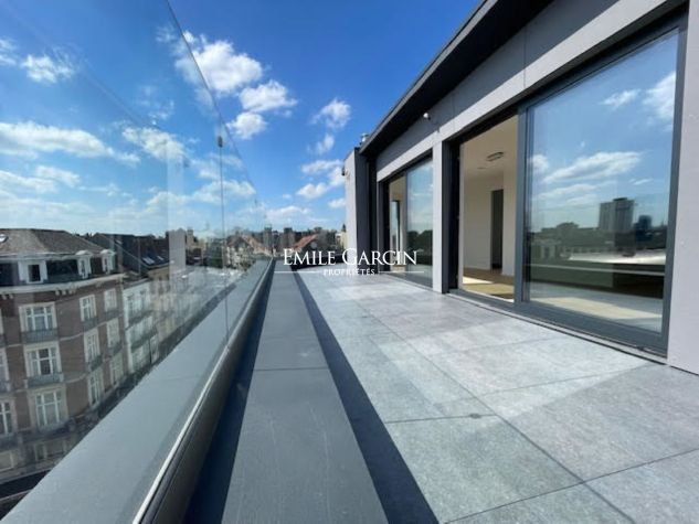 FOR SALE - PENTHOUSE APARTMENT - BRUSSELS - Emile Garcin Belgique - Image 21