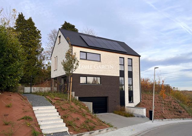 Maison A vendre Braine l'Alleud Waterloo - Emile Garcin Belgique - Image 1