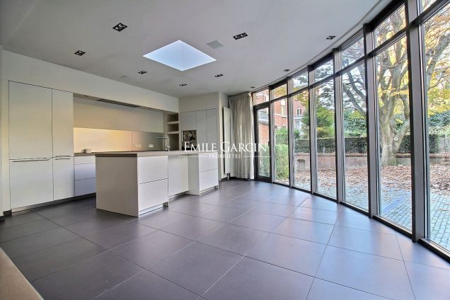 A vendre arrière Maison rénovée 350m² Ixelles  Bruxelles abbaye de la Cambre - Emile Garcin Belgique - Image 3