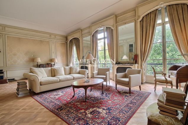 A vendre Maison  Hôtel Particulier Bruxelles Etterbeek Woluwe saint Lambert - Emile Garcin Belgique - Image 1