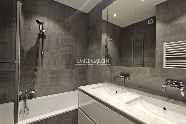 To rent - Furnished apartment - Three bedrooms - Near Place Stéphanie - Emile Garcin Belgique - Image 11
