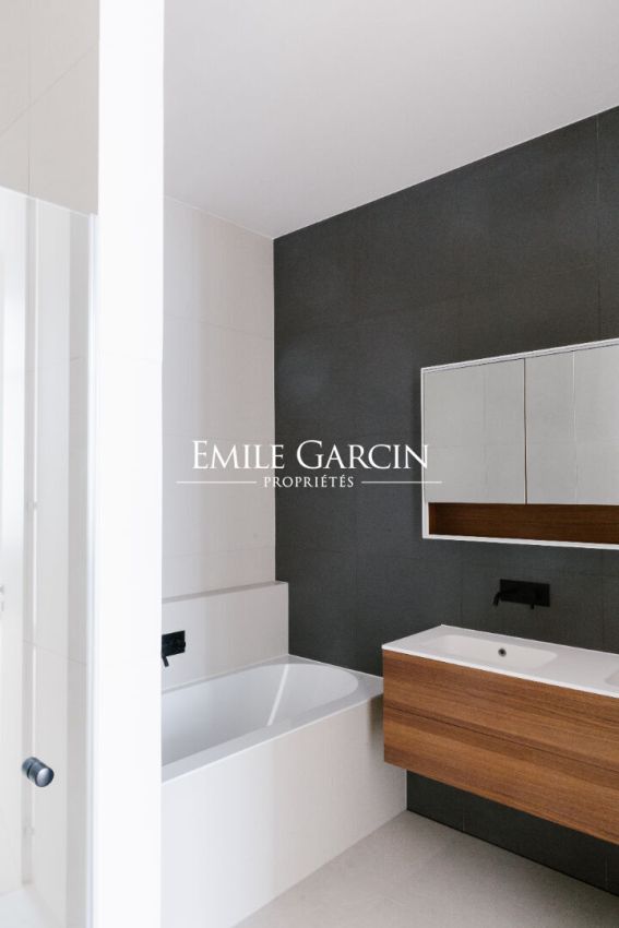 Apartment for sale in Ixelles, Brussels - Emile Garcin Belgique - Image 8