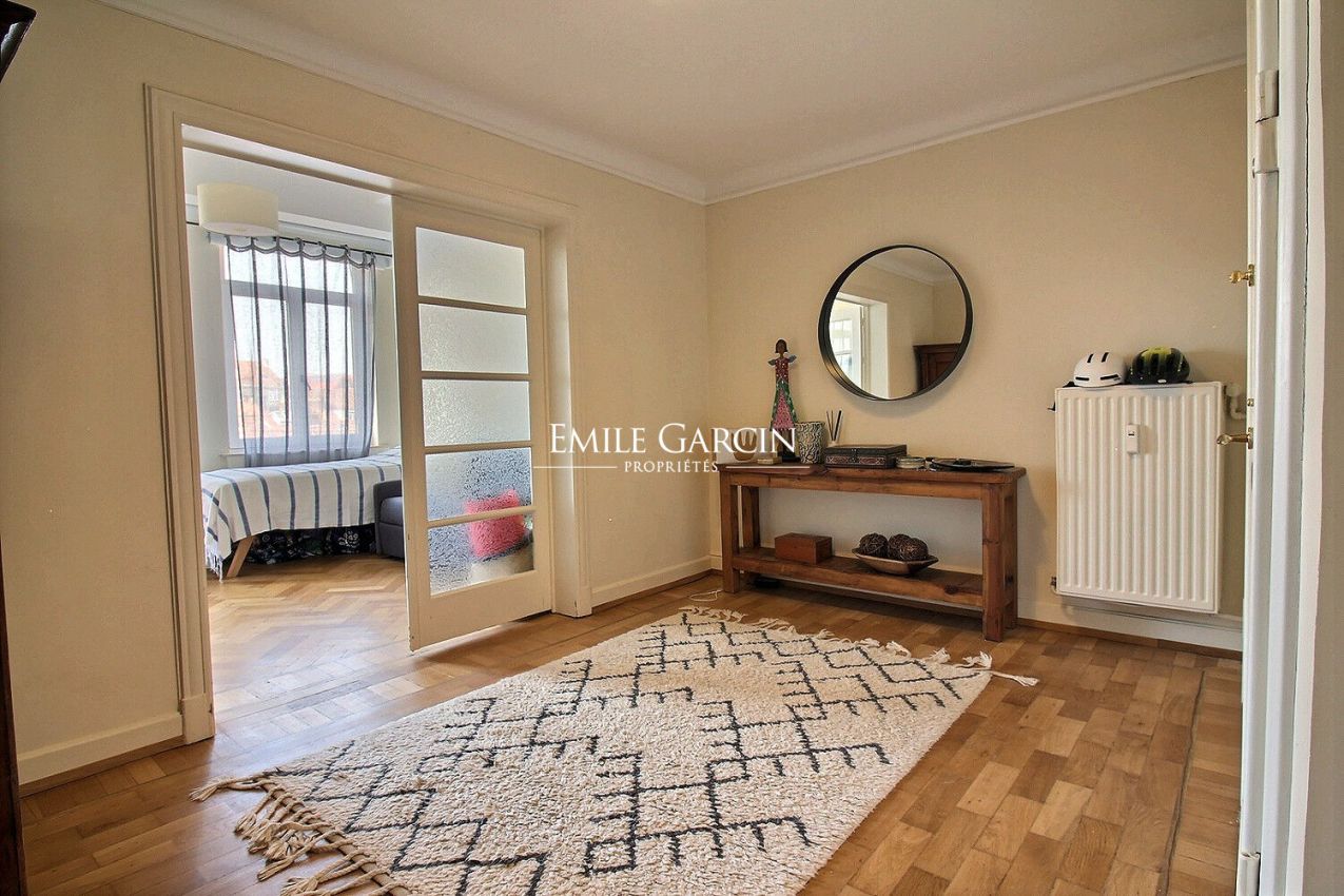 APARTMENT FOR SALE IN IXELLES, BRUSSELS - Emile Garcin Belgique - Image 6