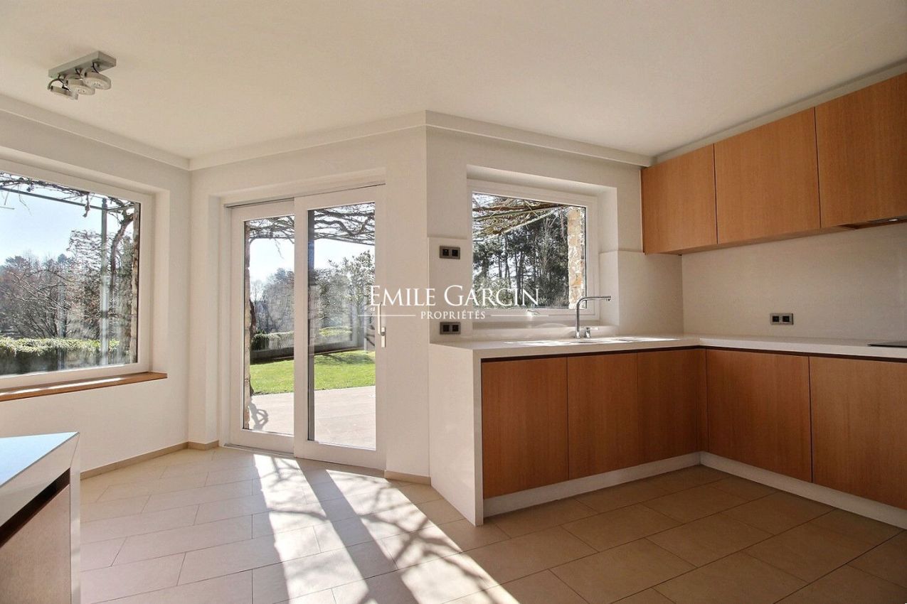 House to rent in Rhode Saint Genèse - Emile Garcin Belgique - Image 7