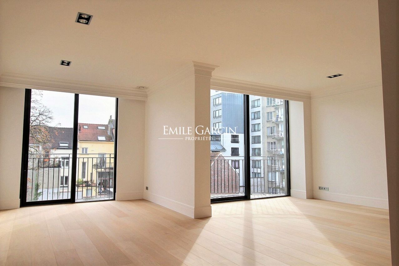 Apartment for sale in Ixelles, Brussels - Emile Garcin Belgique - Image 9