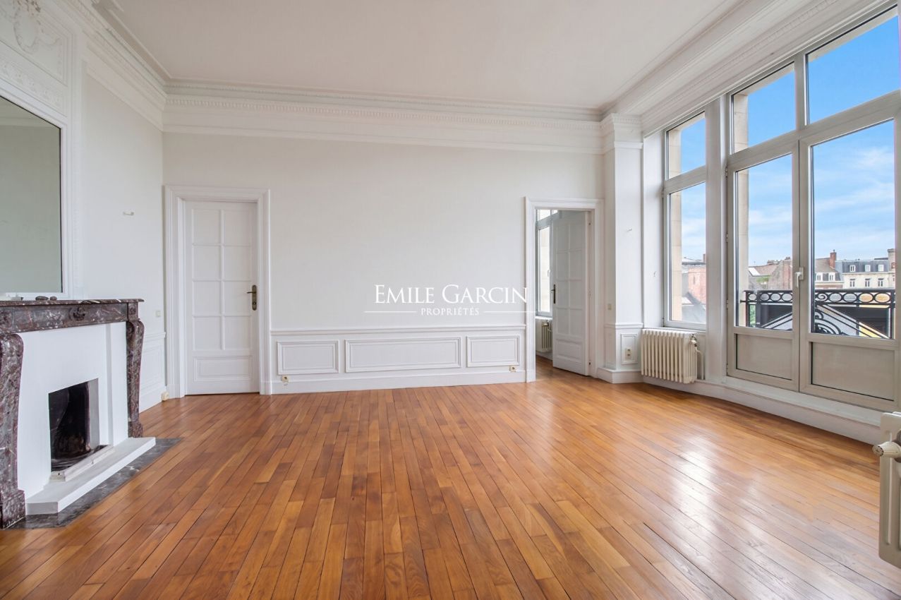 Appartement haussmannien à louer à Ixelles proche de la Place Brugmann - Emile Garcin Belgique - Image 5