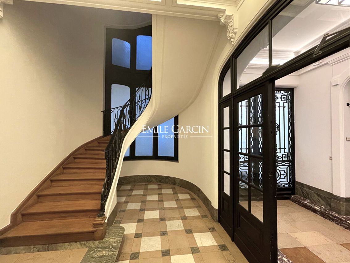 Appartement haussmannien à louer à Ixelles proche de la Place Brugmann - Emile Garcin Belgique - Image 16