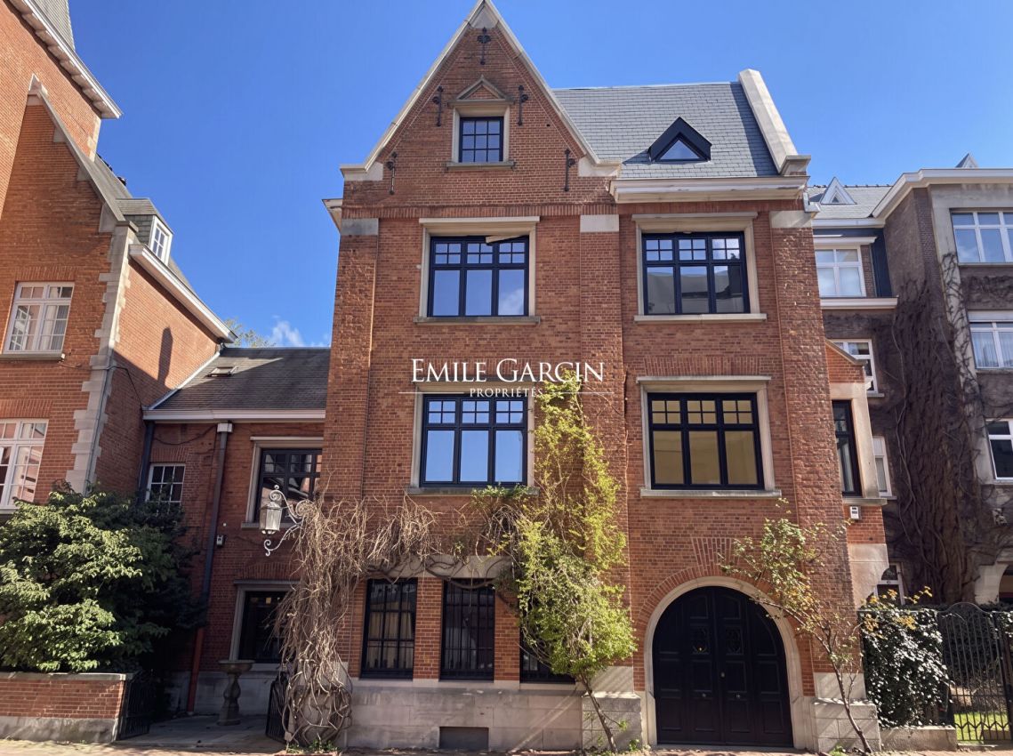 MAISON A VENDRE BRUXELLES IXELLES - Emile Garcin Belgique - Image 1