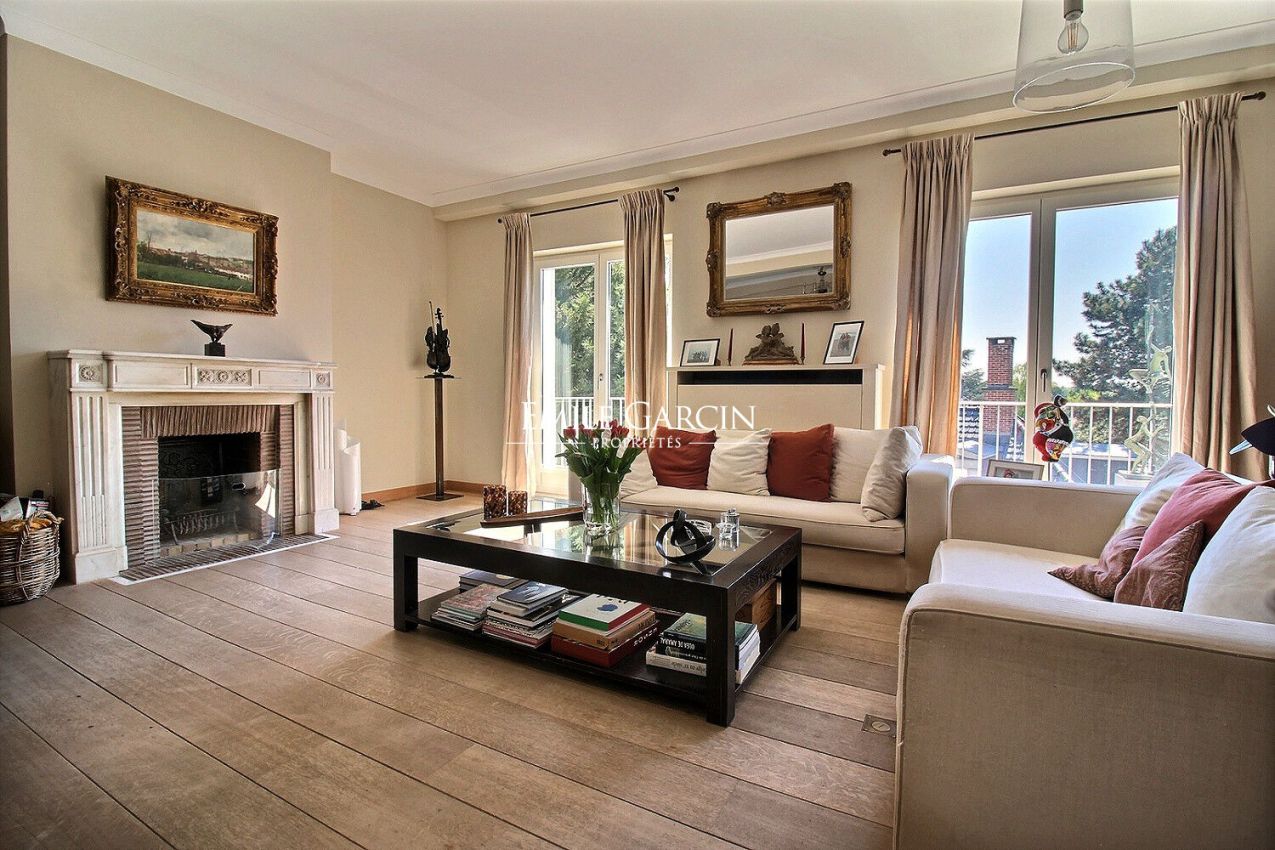 Appartement Penthouse à vendre Uccle Bruxelles - Quartier Cavell-Observatoire Bois de la Cambre - Emile Garcin Belgique - Image 1